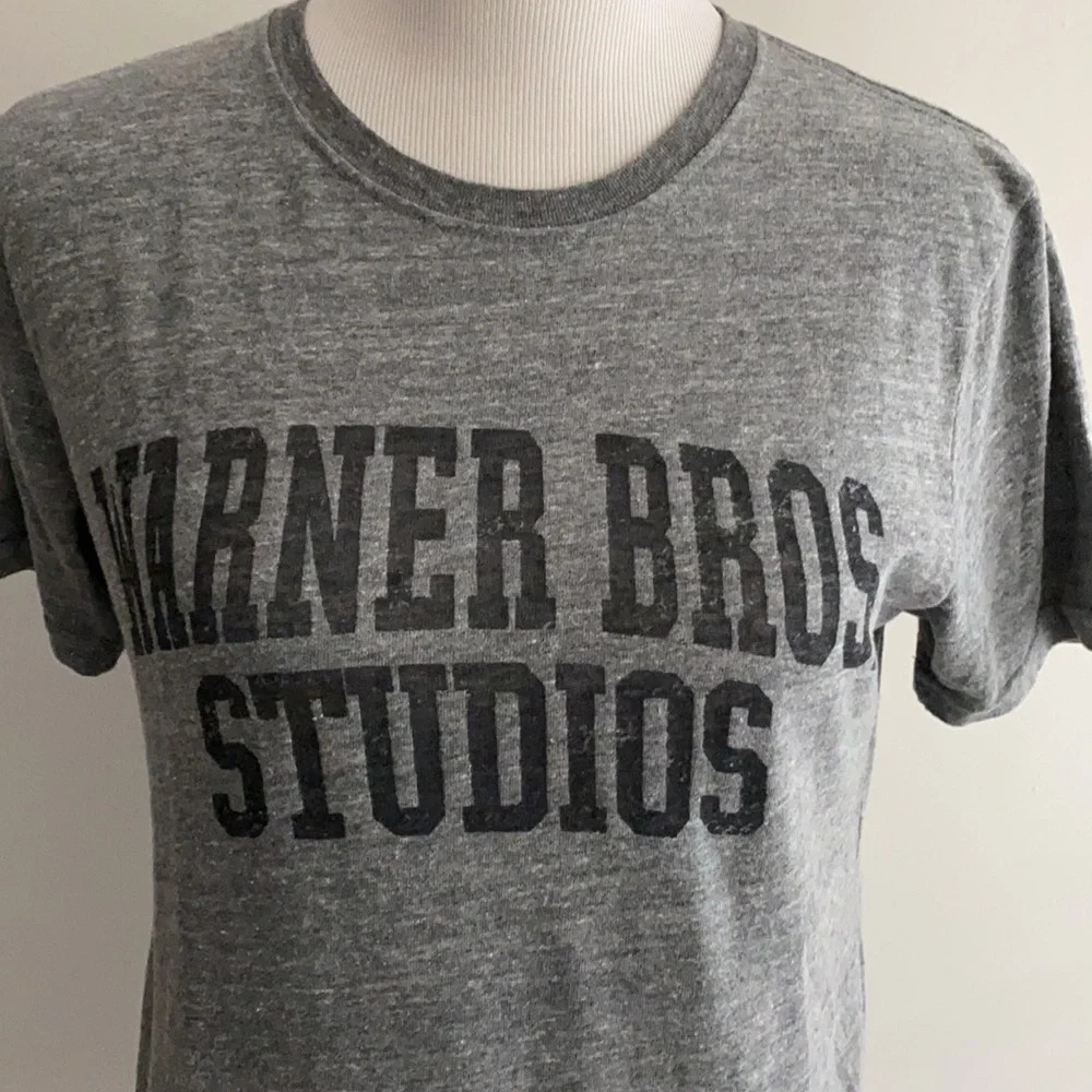 •Blue 84• Warner Bros. Studios Tee, Like New - Picture 3 of 10